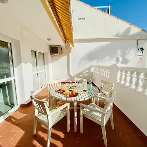  Apartamento Con Piscina En Rosas De Capistrano